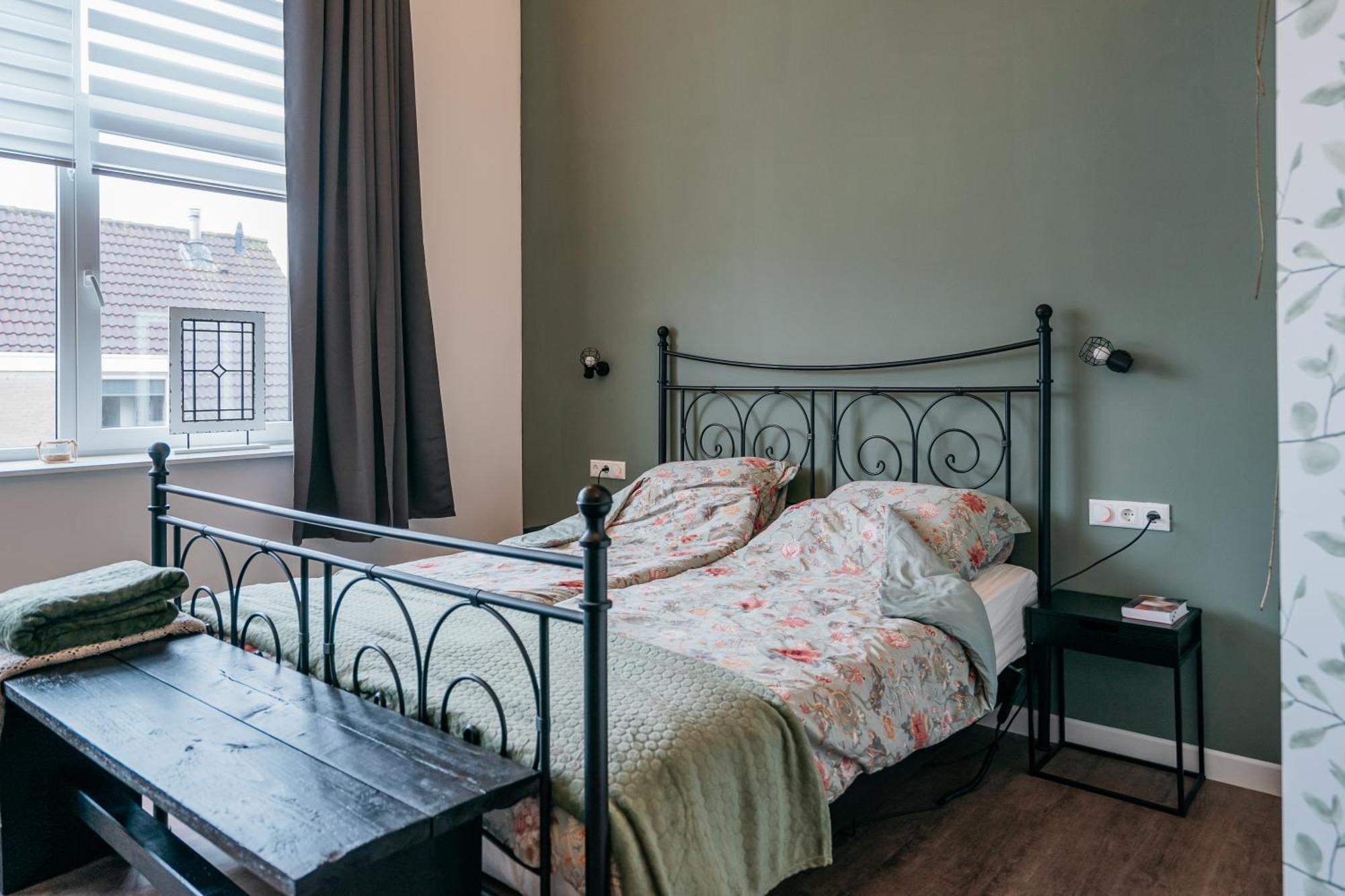 Klooster Achthuizen Bed & Breakfast Ngoại thất bức ảnh
